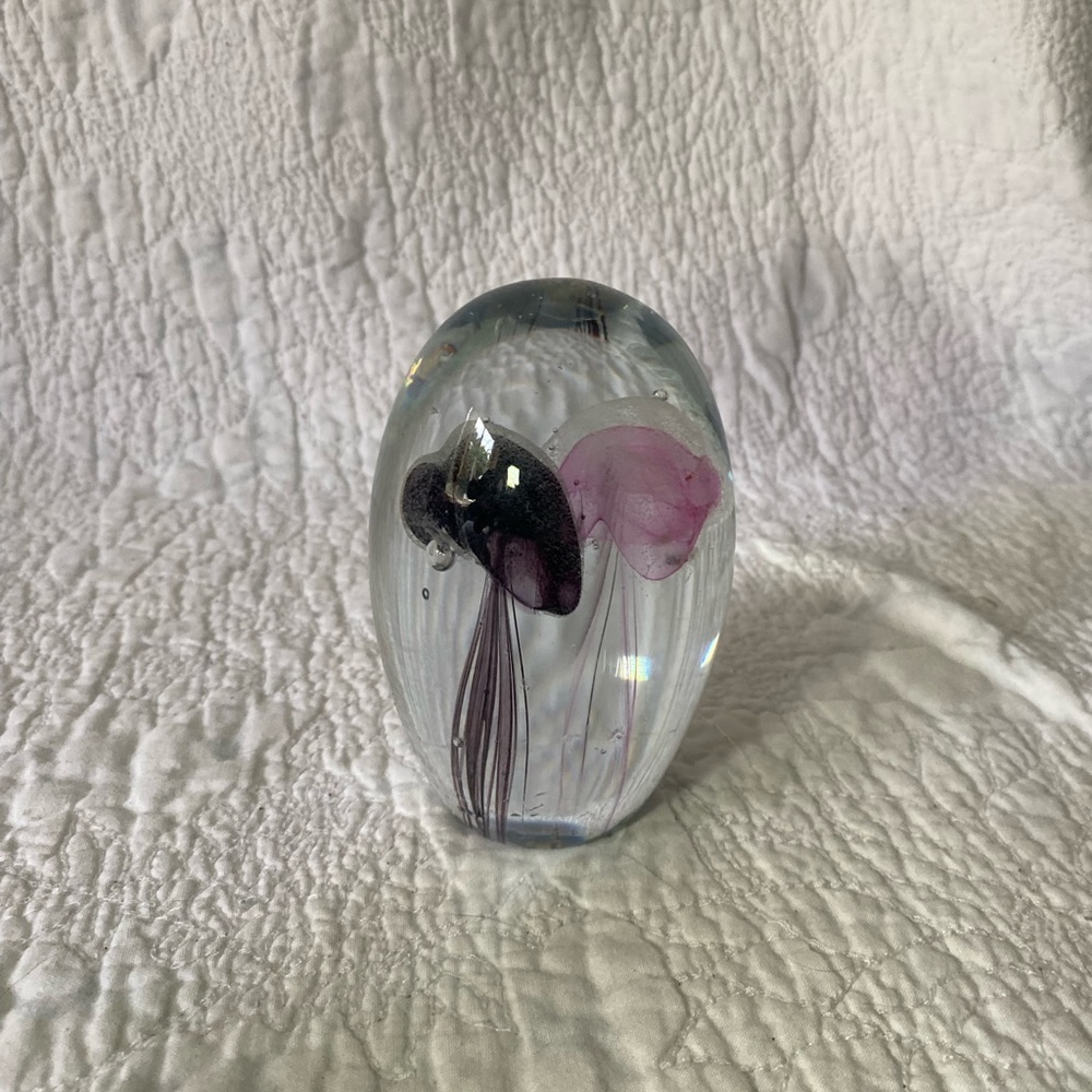 Paperweight with jellyfish one black one pink polished bottom glow in the dark